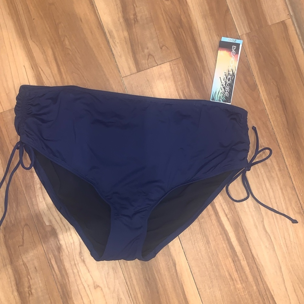 NWT Beach House Woman swim bottom